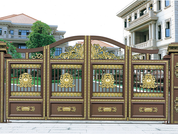 鋁藝大門(mén)
